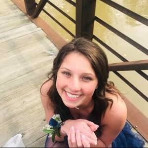 Meet your Posher, Krysta